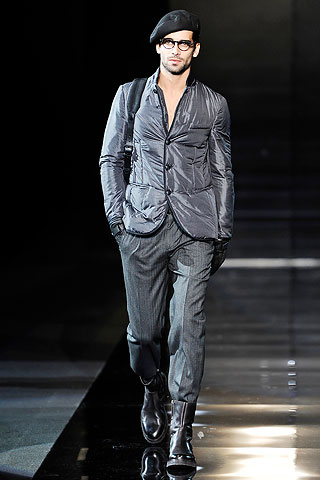 Giorgio Armani / - 2010-2011